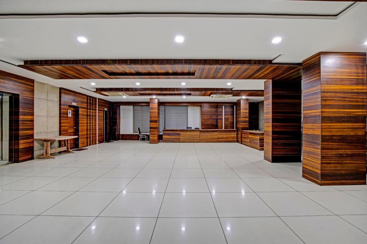 Hotel Navjivan Himatnagar Ngoại thất bức ảnh